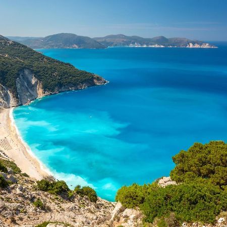 Villa Europe Ena Lakithra Экстерьер фото