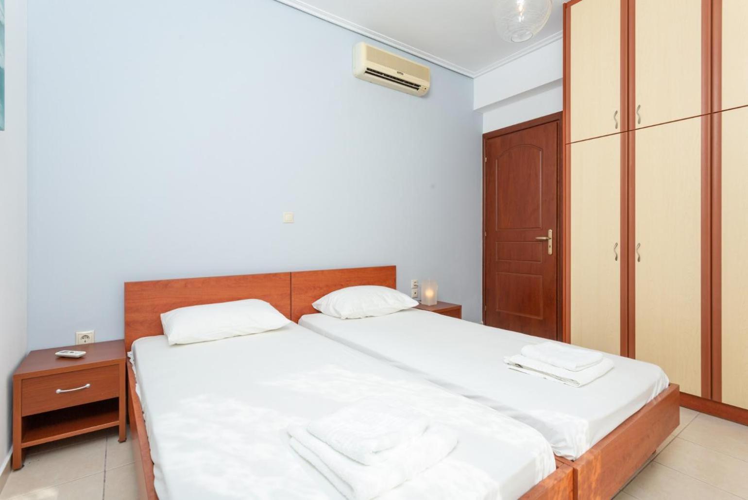 Villa Europe Ena Lakithra Экстерьер фото