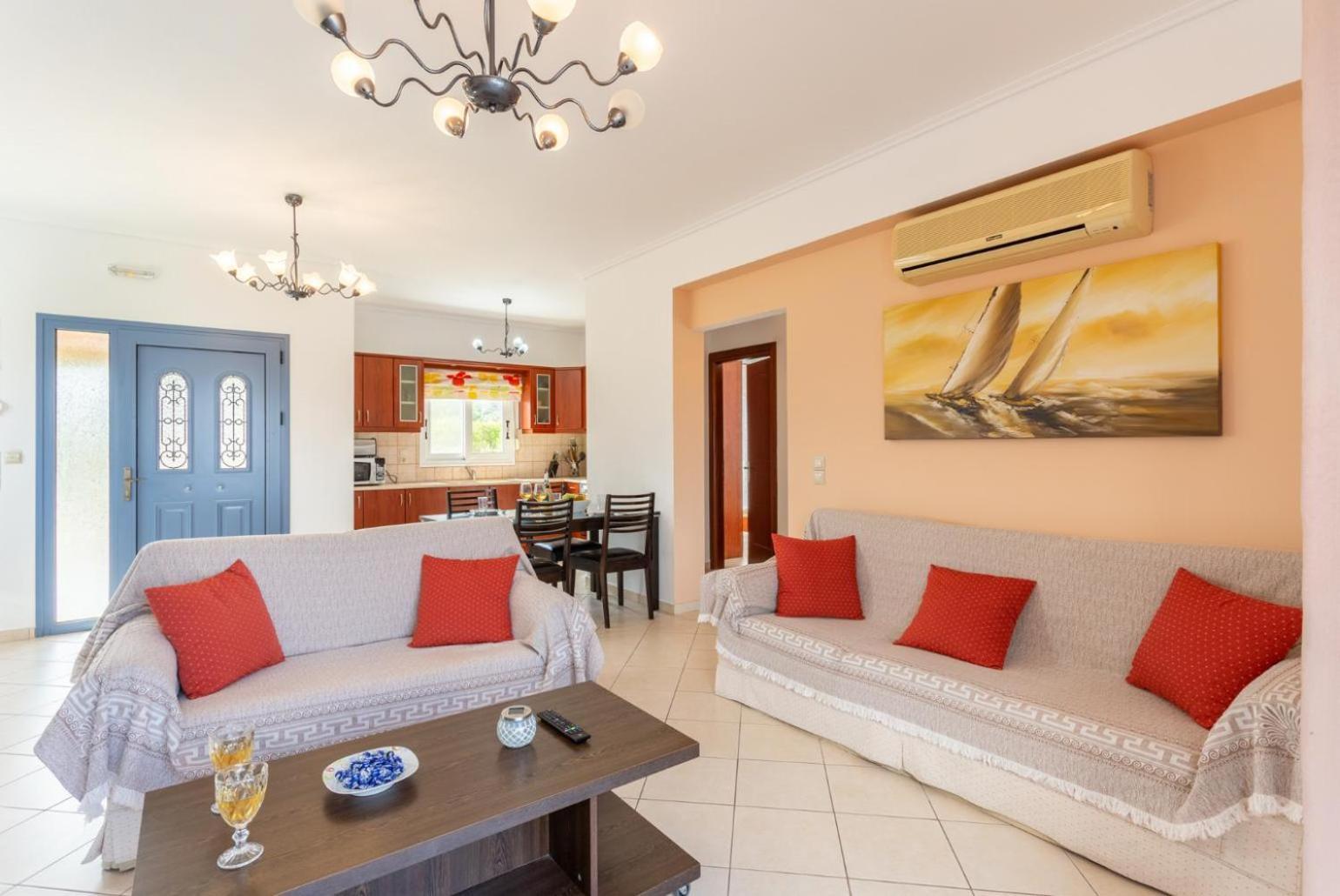 Villa Europe Ena Lakithra Экстерьер фото
