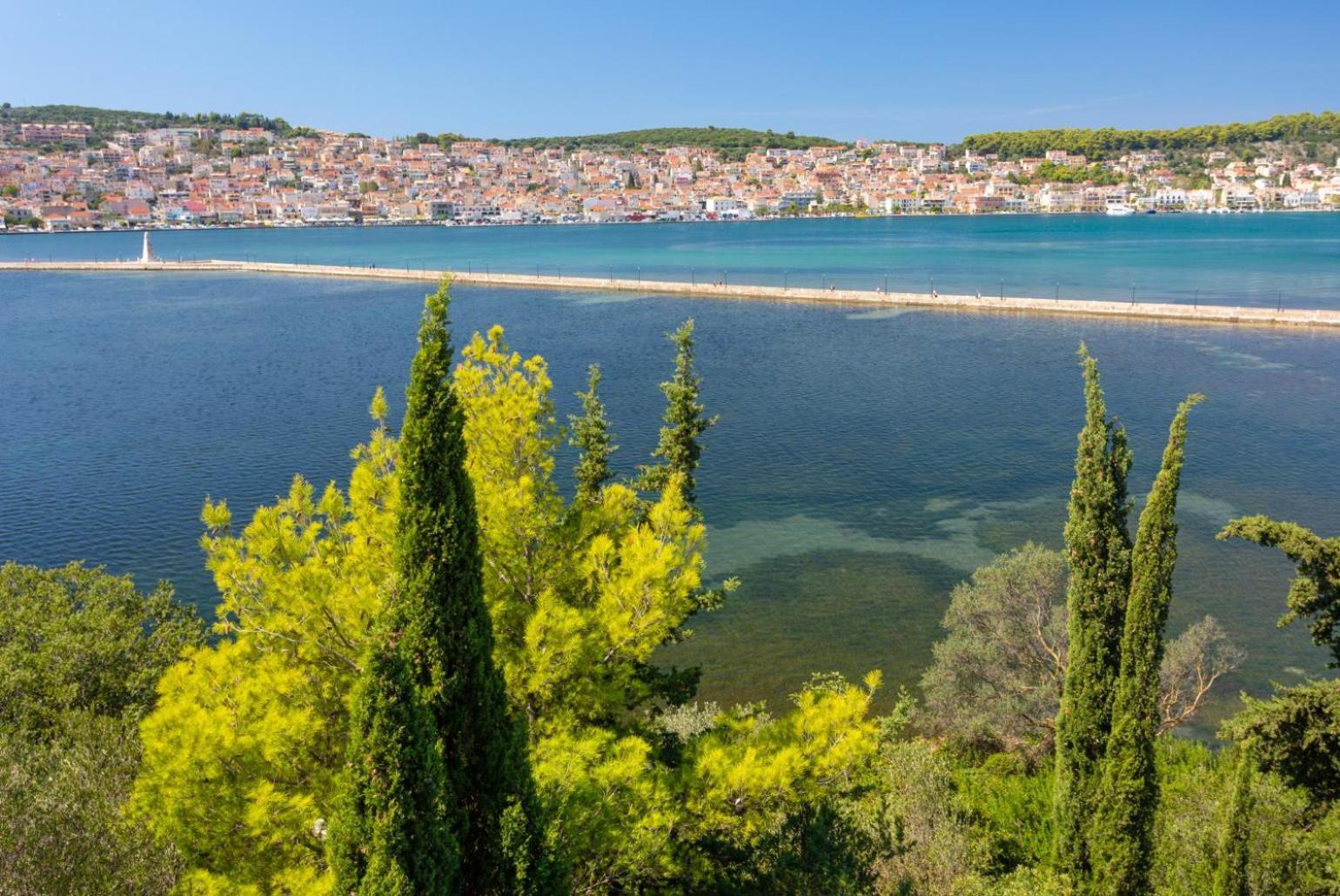 Villa Europe Ena Lakithra Экстерьер фото